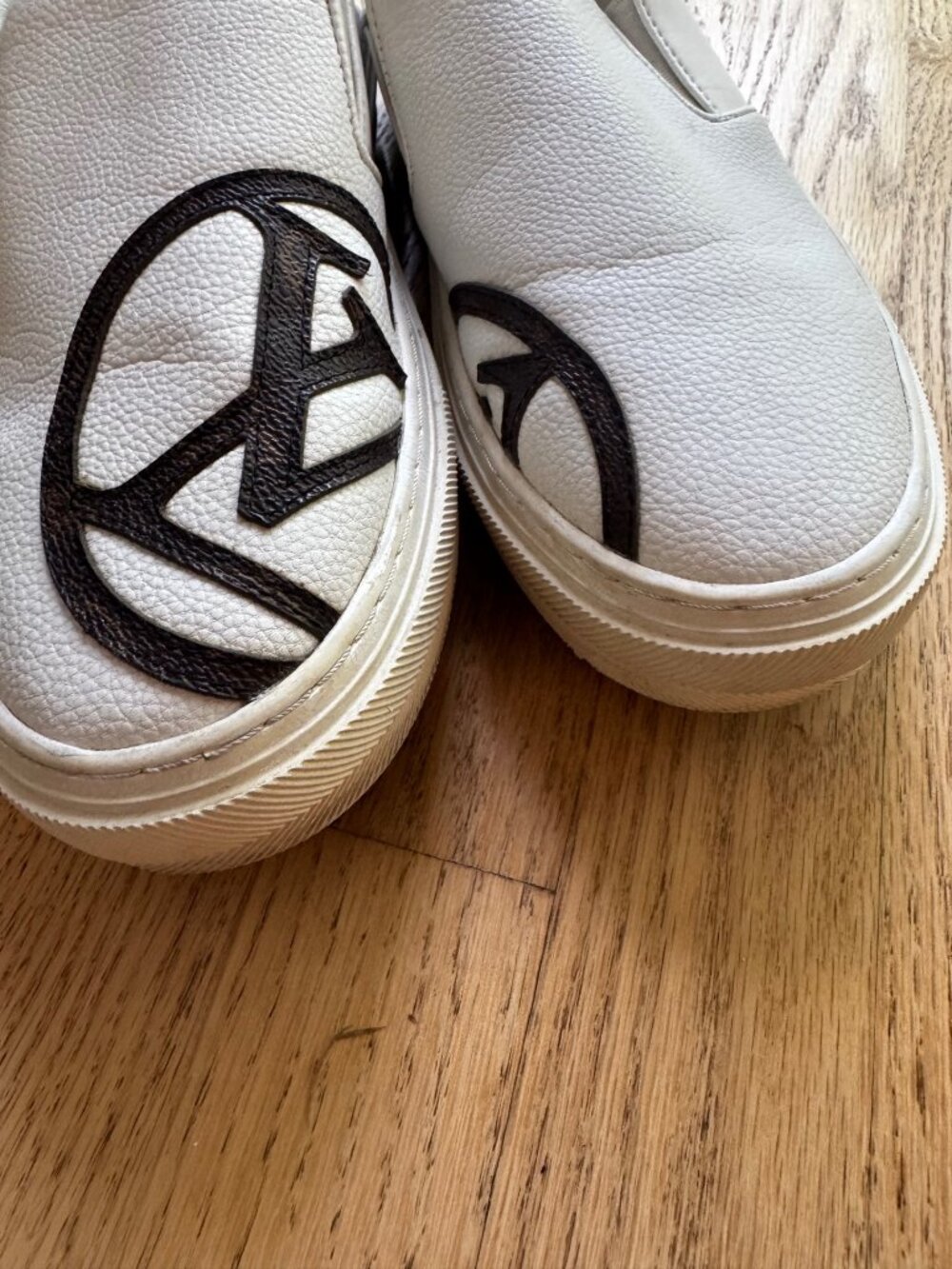 Louis Vuitton Frontrow Slip-On Sneakers White LV Monogram Size 41 - Picture 8 of 8